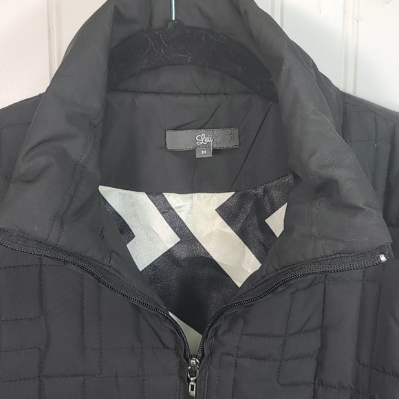 Luii Quilted Coat Medium With Blk/Wht Lining - Picture 2 of 8